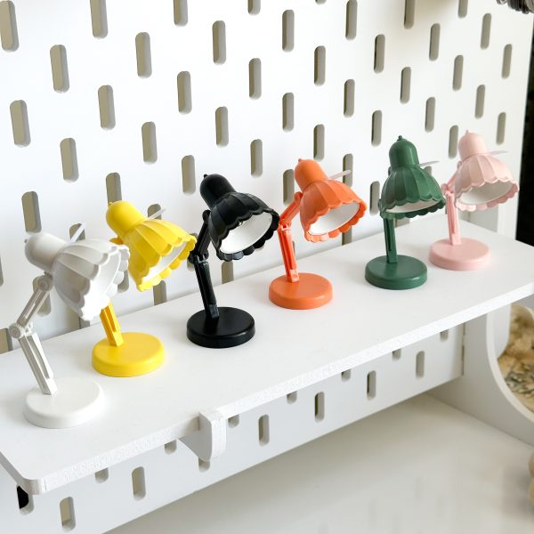 مینی چراغ مطالعه مگنتی